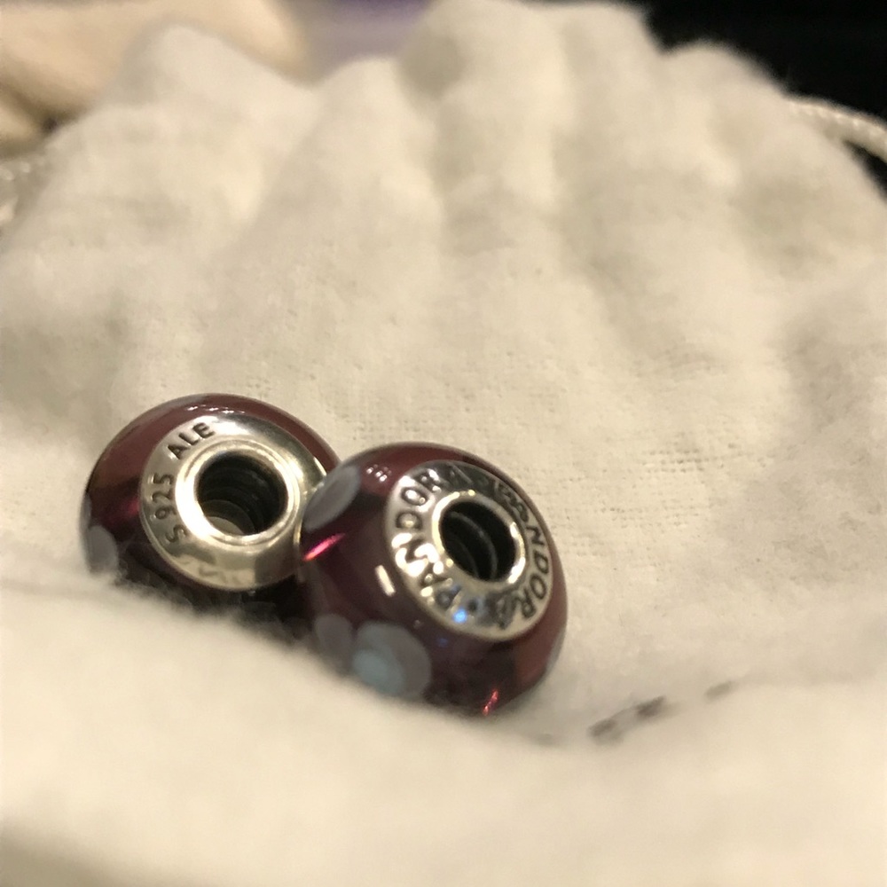 SOLD in bundle - Authentic Pandora Murano Charms